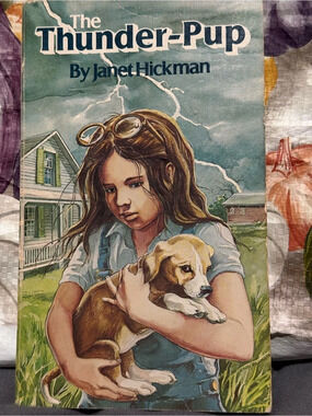 The Thunder-Pup by Janet Hickman Book
